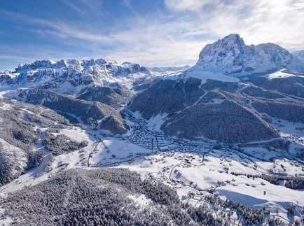 فندق Santa Cristina Val Gardenaفي  Garni Mezdi المظهر الخارجي الصورة