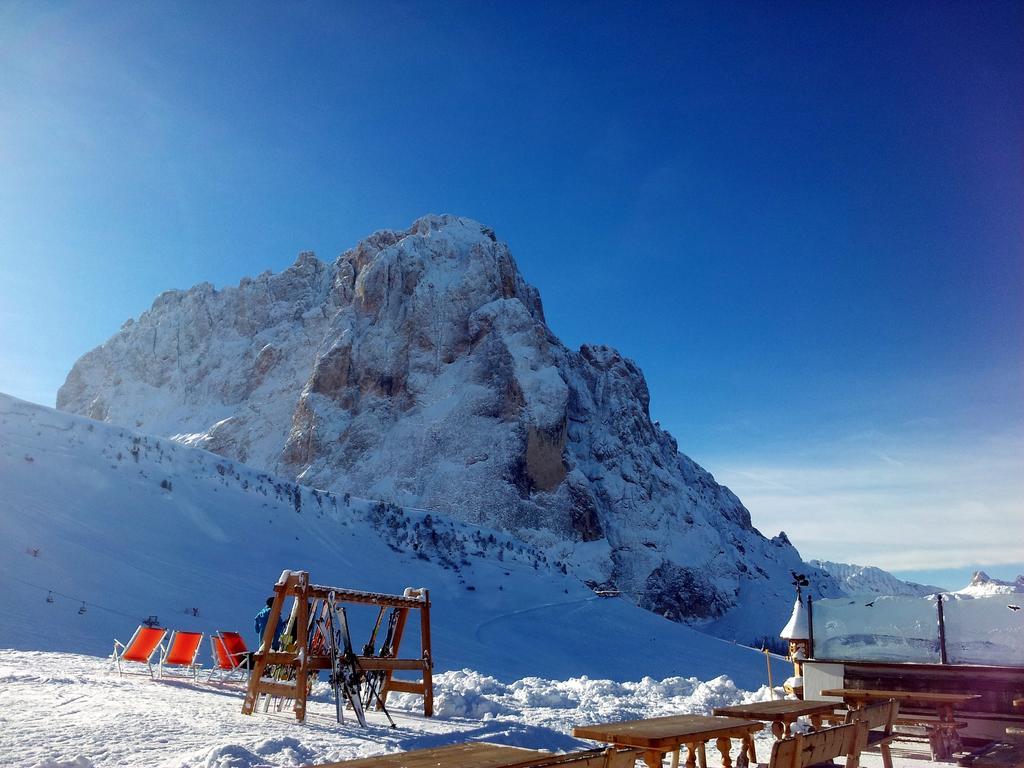 فندق Santa Cristina Val Gardenaفي  Garni Mezdi المظهر الخارجي الصورة